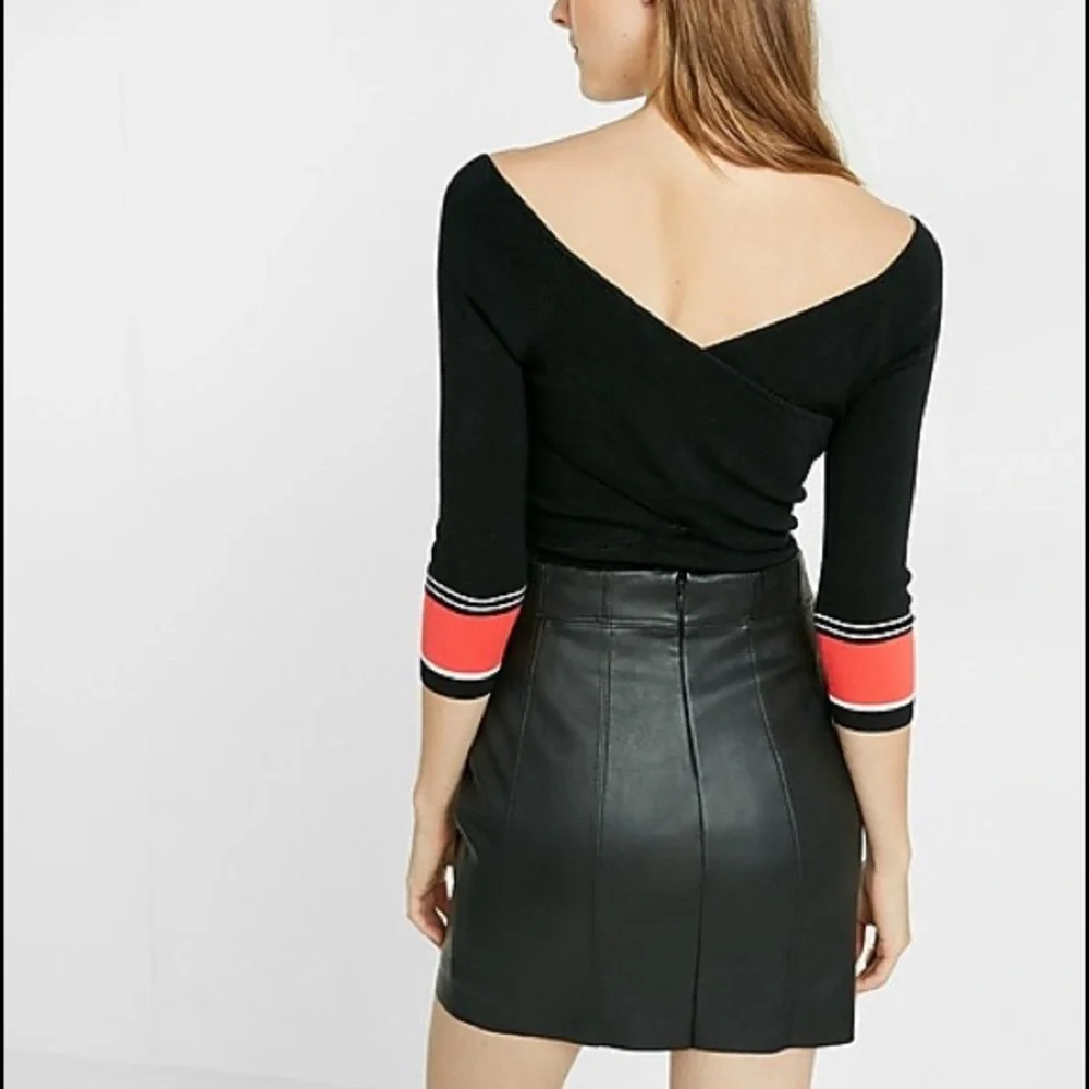 Express Black Off-the-Shoulder Sweater with Red Stripe Cuffs